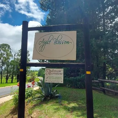 Apple Blossom Cottage Dullstroom Exterior photo