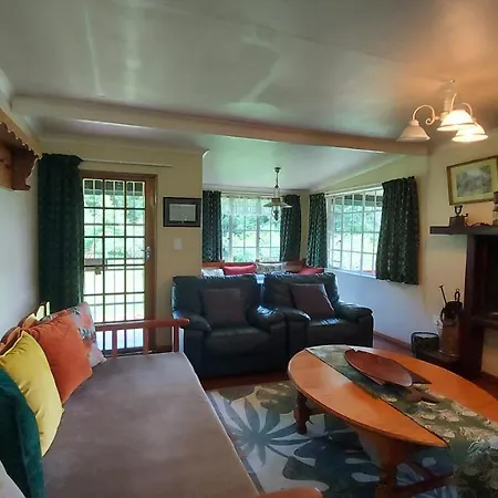 Apple Blossom Cottage Dullstroom Exterior photo